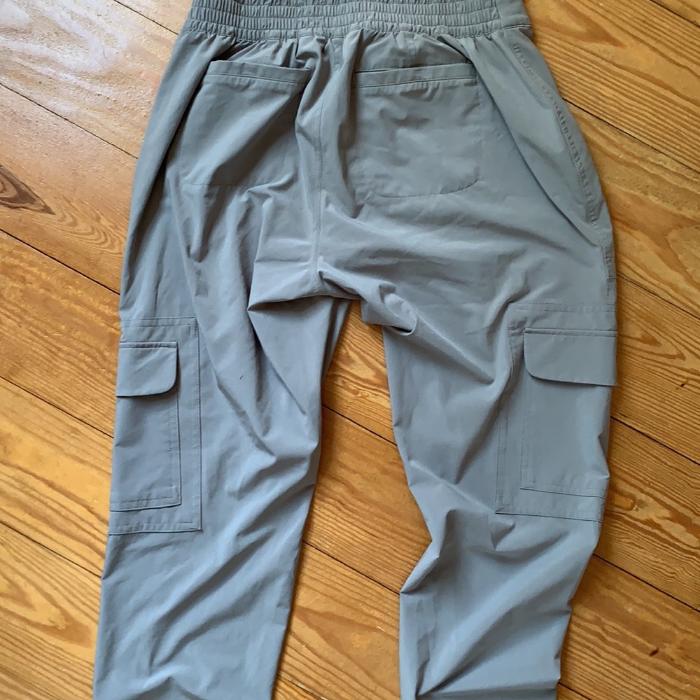 Athleta pants with pockets - Picture 4 of 4
